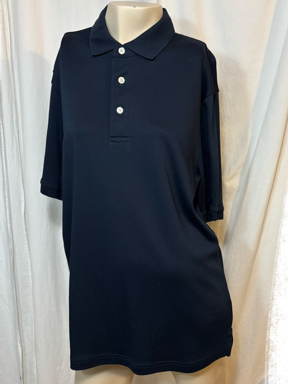 Lands’ End men’s small short sleeve navy blue polo shirt